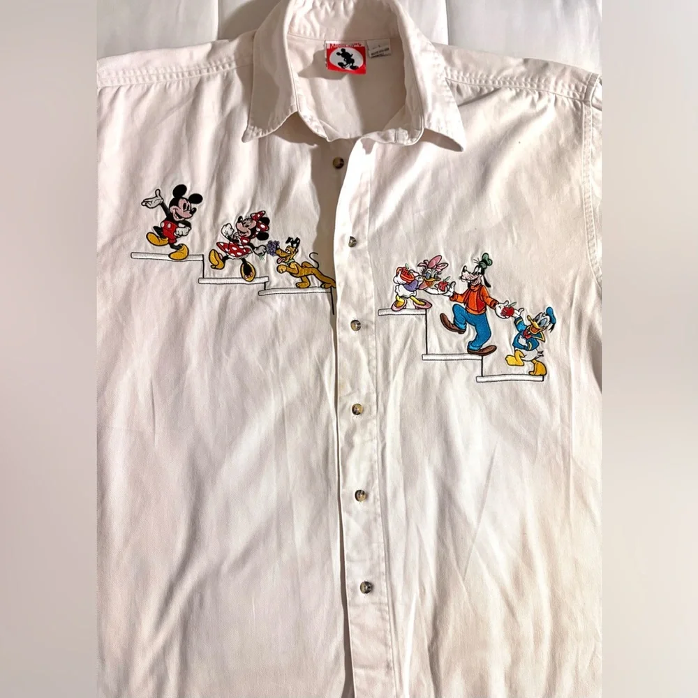 Vintage Mickey Inc Button Up Mickey & Friends Embroidered 90s Men’s Size Large - Picture 2 of 8
